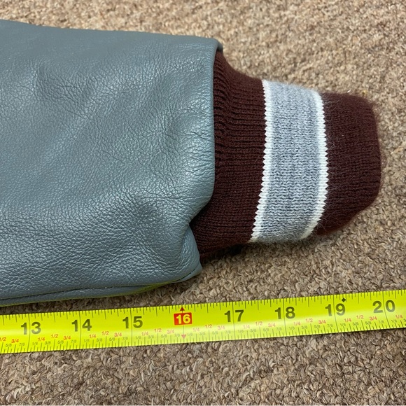 NEFF VARSITY BRUINS 🏈 🔥🔥 - Picture 6 of 8